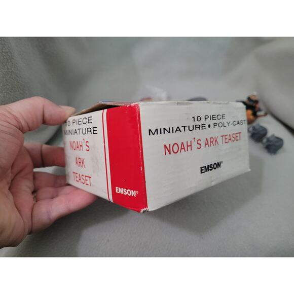 New Noah's Ark Tea Set Mini 10 Piece Set Ceramic Whales Rainbow - Picture 7 of 9